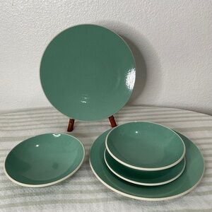 Sasaki Colorstone Vert De Gris  Vignelli Design Serving Plates